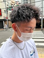 エルマーク 渋谷(L-MARK)&nbsp;アップバングツーブロックバーバーフェードツイストメッシュ