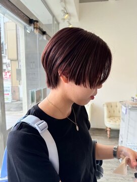 アエラバイトゥルークリエイション(AERA by True Creation) 暑い夏にバッサリショート