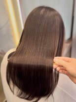 アイドットプラスサッポロ 札幌(i.+SAPPORO)&nbsp;ナチュラルブラウン×髪質改善の艶ストレート白髪ぼかし