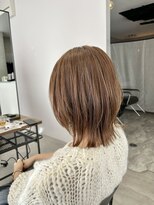 テラス トヨタ(Telasu Toyota)&nbsp;ソフトウルフの外ハネレイヤーボブとアッシュベージュ◎
