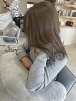 ベル サウス(BHEL south) 津市/久居/レイヤーカット/顔周り/グレージュ/ベージュ/ワンホン