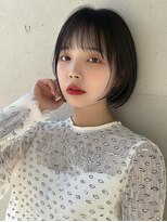 バイエイト(X８)&nbsp;大人ショートボブ前髪ありフェイスレイヤー丸顔面長絶壁