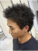 刈り上げないメンズスパイキーショート