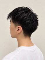 ウミト(Umito)&nbsp;すっきり刈り上げの爽やかメンズショート