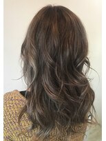 クルール バイ マーブル(COULEUR by Marble)&nbsp;外国人風 オリーブベージュアッシュ ハイライト