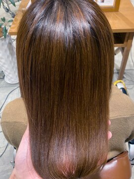 アーリア(aria) 【髪質改善】ホリスティック☆美髪縮毛矯正