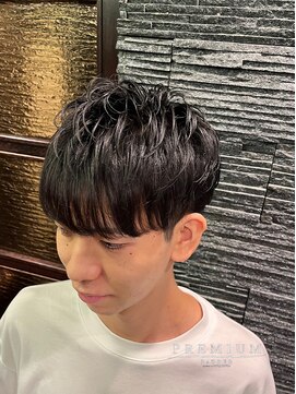 プレミアムバーバー 表参道店(PREMIUM BARBER produce by HIRO GINZA) ツーブロックマッシュダウンパーマ