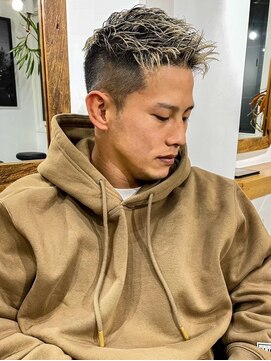 ローレル(Laurel) Laurel心斎橋○岩原基典○ショート○ツーブロック