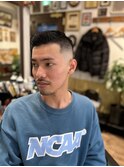 フェザーアップ  担当 西村槙平