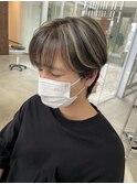 【velis】ツートンハイライト×ナチュラルセンターパート