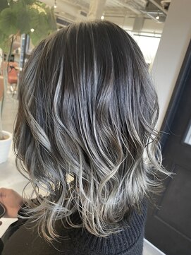 ヘアー クリエイティブ ハイ スタンダード(hair creative High-Standard) 大人のミディアムハイライトカラー