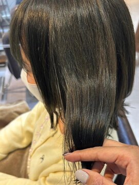 アビント バイ レシッド 武蔵小杉(abinto by rcid) ミディアムもトリートメントケアでうる艶