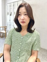 ヘアデザイン ソラ(Sola)&nbsp;韓国風S字ウェーブくびれヘア センターパート