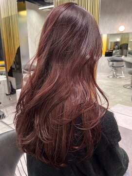 シティ(CITY) チェリーレッドカラー　韓国ヘア　レイヤーカット