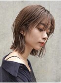 ミディアム20代30代レイヤーカット外ハネボブ