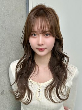 フリーラ 表参道(freera) レイヤーウェーブ ブリーチ無し透け感ブラウン