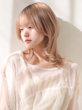 アイニティ(Inity) [Inity]くすみベージュ×くびれヘア[心斎橋/髪質改善/縮毛矯正]