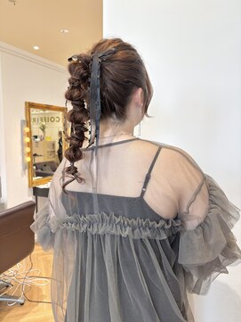 コワファースト  させぼ五番街店(COIFF1RST) ゆるふわポニー