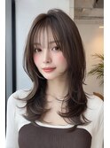 バタフライカットハッシュカットマレットヘアチェリーレッド