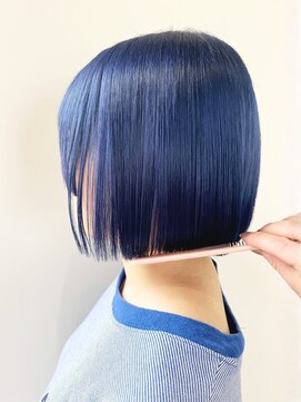 TJ天気予報 3t 日進店 ショートボブ/ネイビーブルー/デザインカラー/ダブルカラー/艶髪