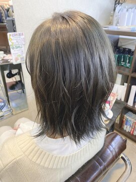 クレメント サロン ブル(Clement Salon Bull) 【松戸BULL】外ハネボブ×カーキグレージュ☆