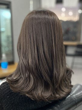 ウェイビー 桜木町店(WAVY) 【ワンカラー】ミディアムスモーキーグレー