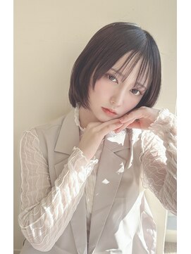 カノイ(KANOI) 顔周りレイヤーボブ×ラテブラウン◎