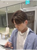フェザーパーマニュアンスセンターパート刈り上げ眉カット洋光台