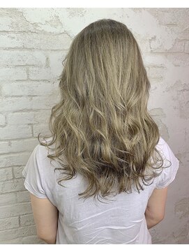 プライズ アイリス 池袋東口店(prize Iris) ハイトーンベージュ/ダブルカラー/ミルクティーベージュ　池袋