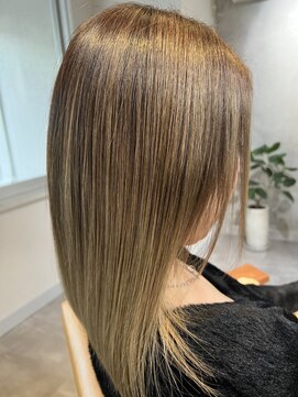 アンド(&.) ＵＬＴＯＷＡトリートメント