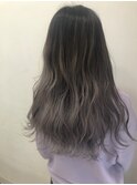 透け感あるグラデーションカラー