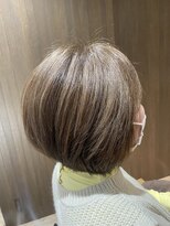 キコーヘア(kiko hair)&nbsp;白髪ぼかしハイライトスタイル