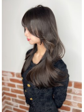 エニー 栄(Any) 韓国風くびれヘア×ダスティーグレージュ2