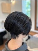 ショートボブ