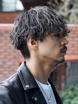 フィフス 栄(fifth)&nbsp;波巻きスパイラルパーマツーブロックメンズマッシュ栄