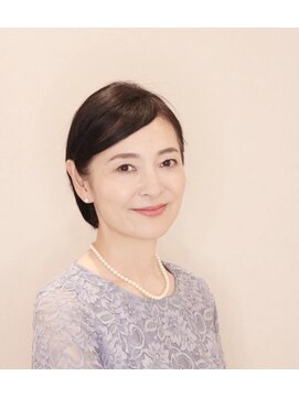 アンベリールフルー(EMBELLIR fleur) シンプルパーティボブスタイル　３０代４０代５０代　表参道