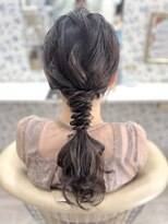 サクララ(Sakura la)&nbsp;ローポニー/参列ヘア/二次会ヘア/アップヘア/ヘアアレンジ