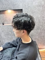 ロックス ヘアー ギャラリー(Rocks hair gallery)&nbsp;癖をいかした無造作ヘア