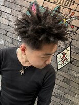 フォーコーナーズカットショップスリーセント 栄(FourCornersCutShop 3/cent)&nbsp;スパイキーアフロ