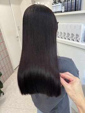 ペレ 栄 アネックス(PELE栄ANNEX) 韓国 くびれロング レイヤー ワンホンヘア 小顔前髪