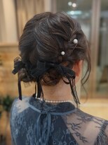 ヘアワン(HAIR One)&nbsp;編み込みツインお団子ヘア