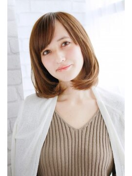 ヘアメイク ナル(hair make nalu) おろし流しの前髪の内巻きワンカールスタイル