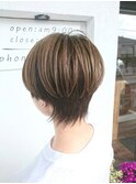 マッシュウルフ×ツートーンベージュ