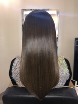 アールサロン アオヤマ(Rr SALON AOYAMA) プラチナミネコラストレート