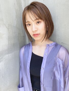 ローリー(Rowlly) - 乾かすだけでまとまるナチュラルなショートボブ -