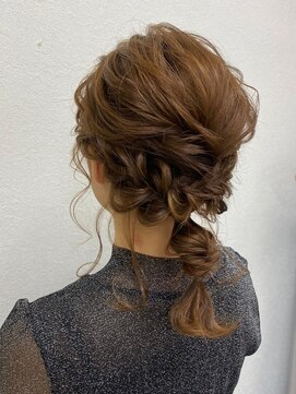 プレスト ベル 三宮 駅前店(Presto belle) 【プレストベル】編み下ろし風ポニーテール