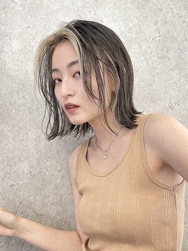 サンク 原宿 表参道(cinq) インナーカラー外ハネボブダブルカラーケアブリーチハイライト