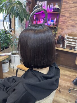 ハイドゥンシーク(HiDE&SEEK) 丸みボブ