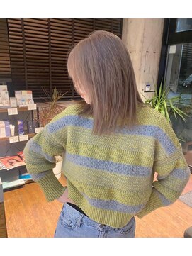 ナンバー 秋田店(N°) ホワイトベージュ