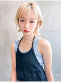 【kate 大宮】ホワイトブロンド×耳かけボブ